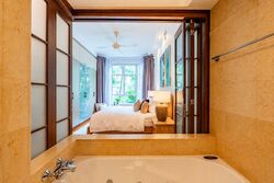 Hillington Green (D23), Condominium #556676411